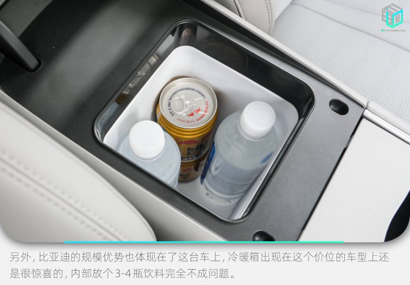 不做根源墙，改做电视柜，突出收纳来提高家居高级感